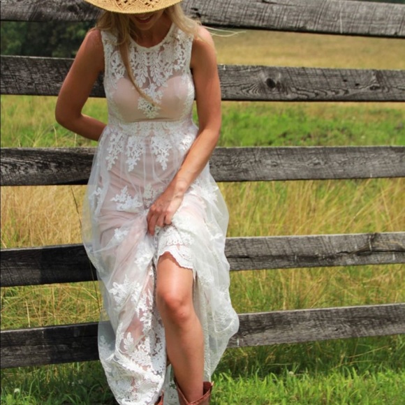 Bhldn bridal lace dress size 6 - Picture 2 of 9